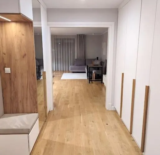 Lägenhet Apartament Z Biokominkem Blisko Lotniska